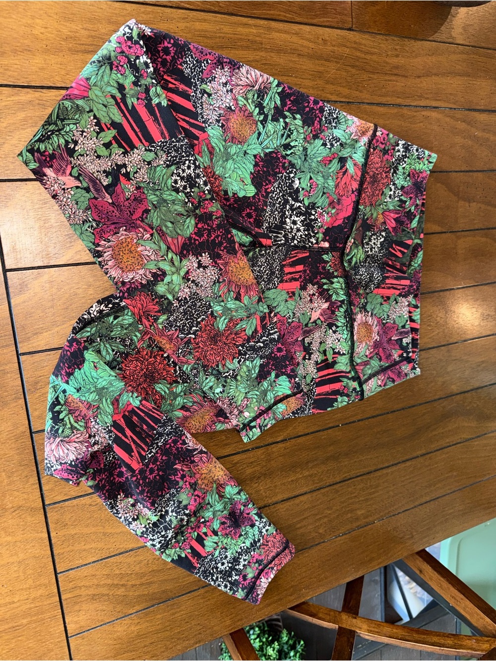 Lululemon Floral Print Leggings in Black, Green, Pink